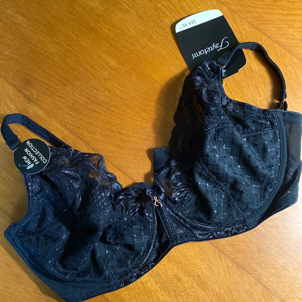 NWT Fredrick’s of Hollywood Art Deco Allure 32F Black Lace Underwire Bra